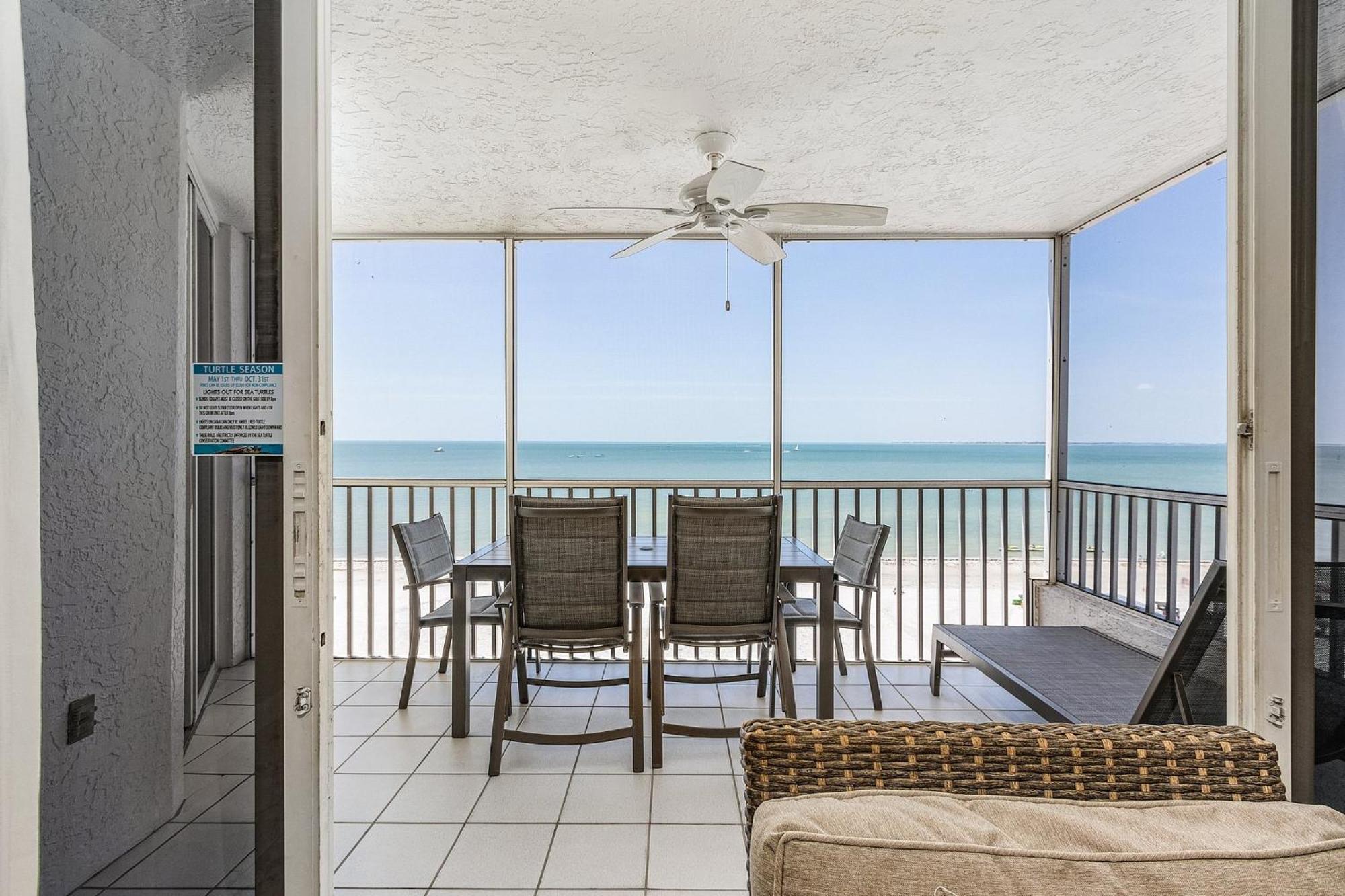 Fantastic Gulf Front Condo On The North End Of The Island - Beach Villas # 504 Condo Fort Myers Beach Exterior foto